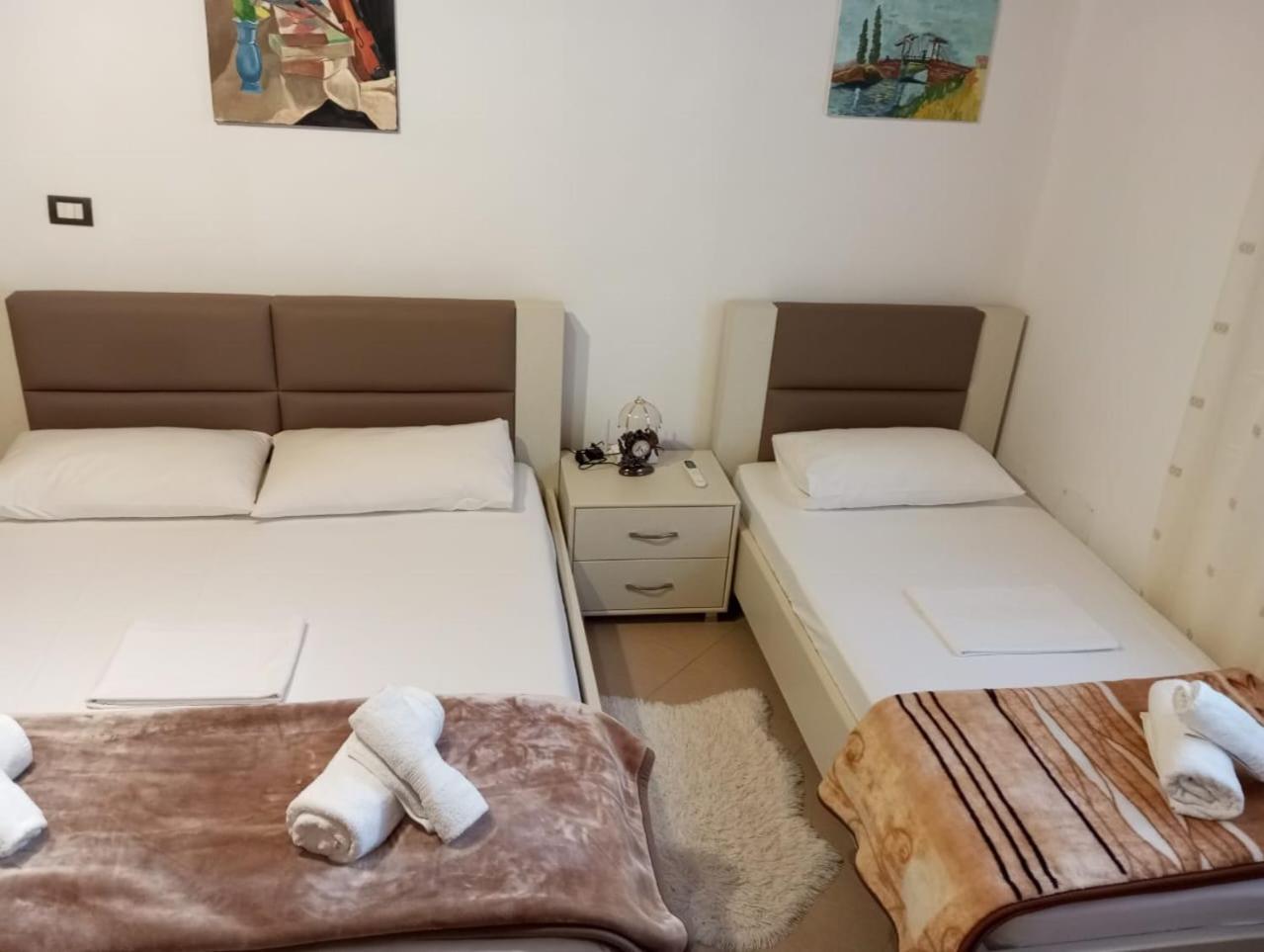 Dhimitri'S Guest House Berat Luaran gambar